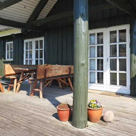 8 Person In L Gstrup Hjarbæk